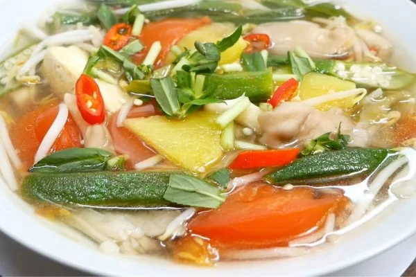 Cách Nấu Canh Chua Chay Thanh Đạm, Thơm Ngon Cho Ngày Rằm